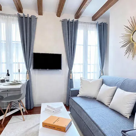 Cozy For 4 By Tour Eiffel - By Melvane * פריז